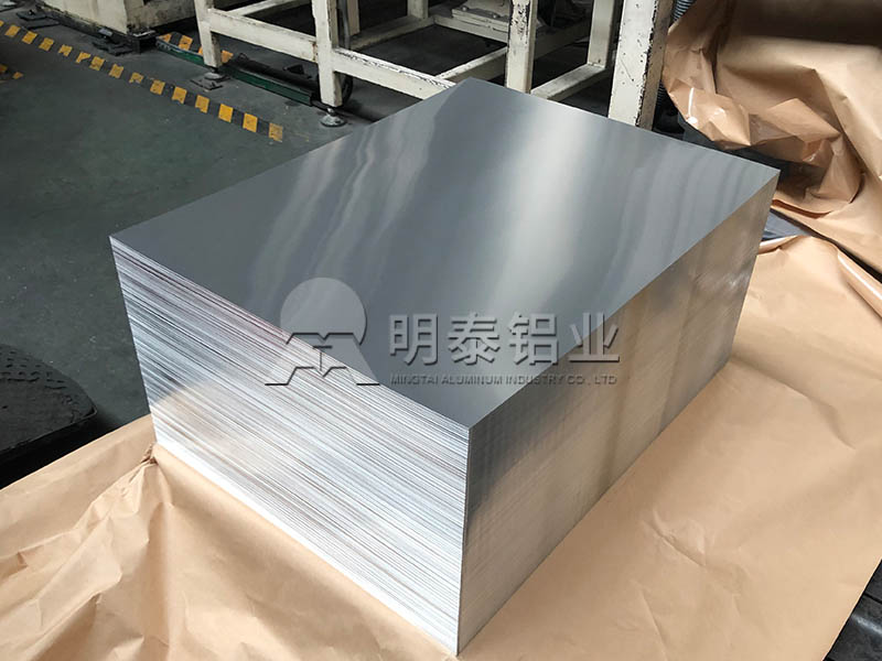 1060铝板厂家-母线和母线槽的区别有哪些？