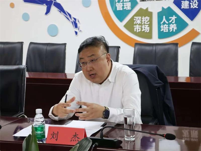 中国有色金属工业协会党委副书记范顺科一行莅临俄罗斯专享会294官网 - 俄罗斯专享会网站登录铝业调研